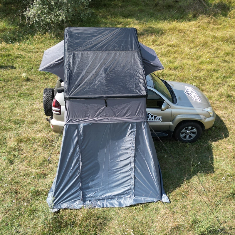 Toyota Land Cruiser 120 + Strešný stan Explorer 160 2