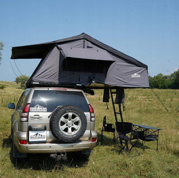 Toyota Land Cruiser 120 + Strešný stan Explorer 160