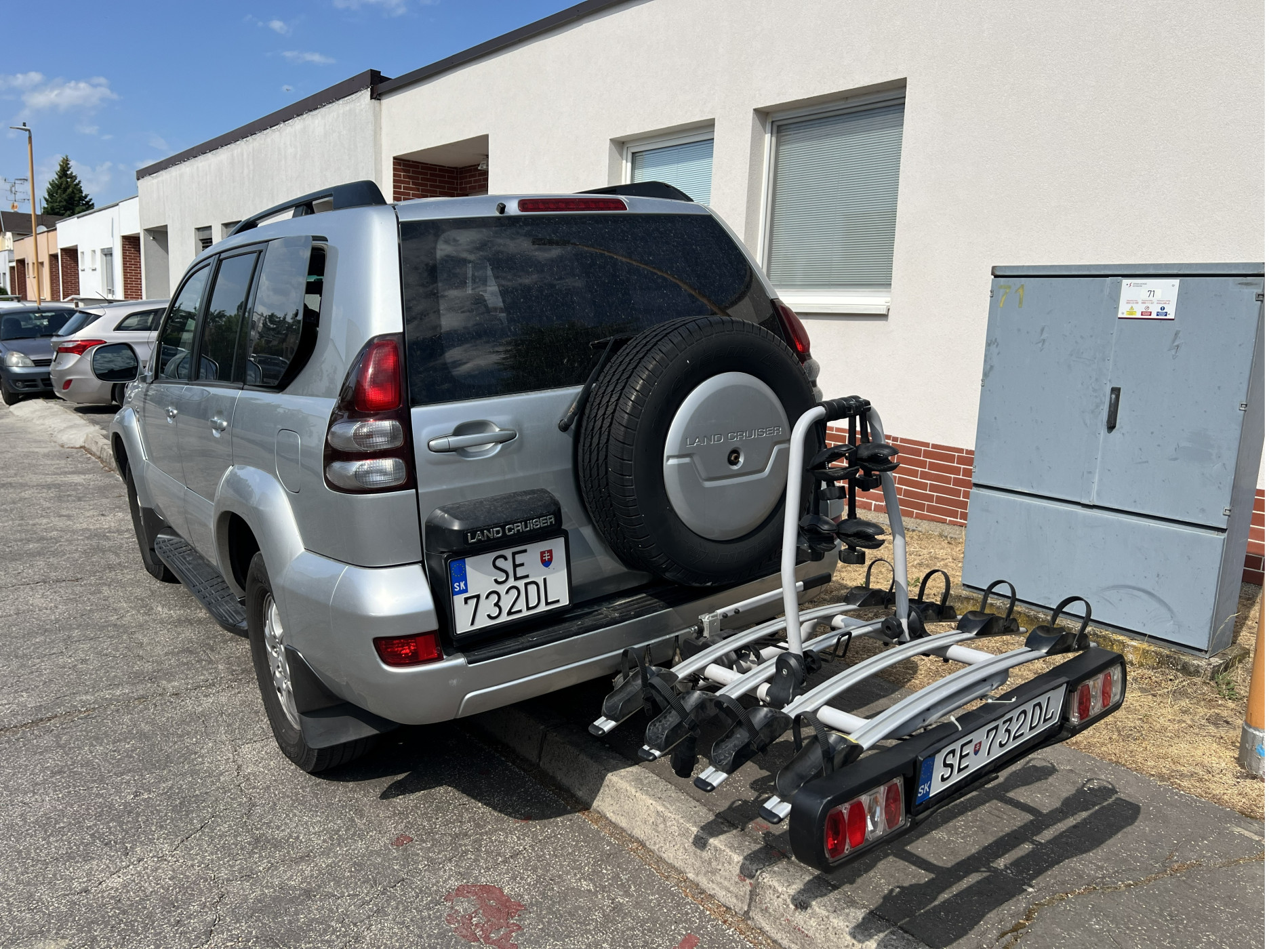 Nosič na 4 bicykle